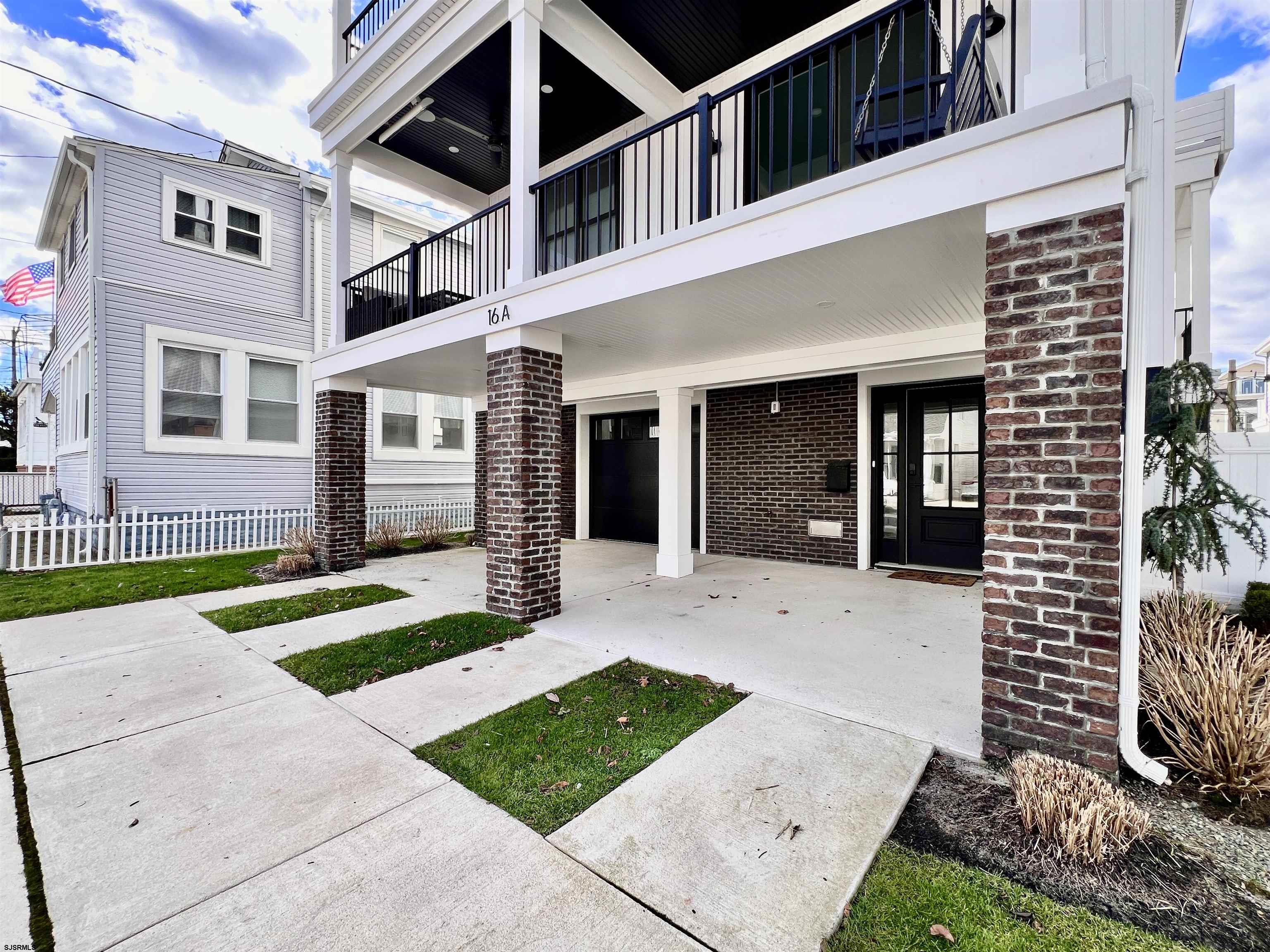 16A S Fredericksburg Ave