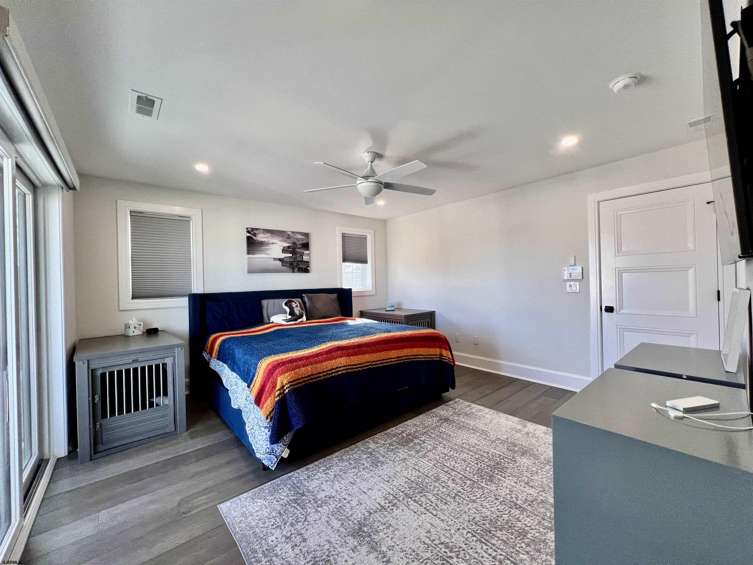 16A S Fredericksburg Ave