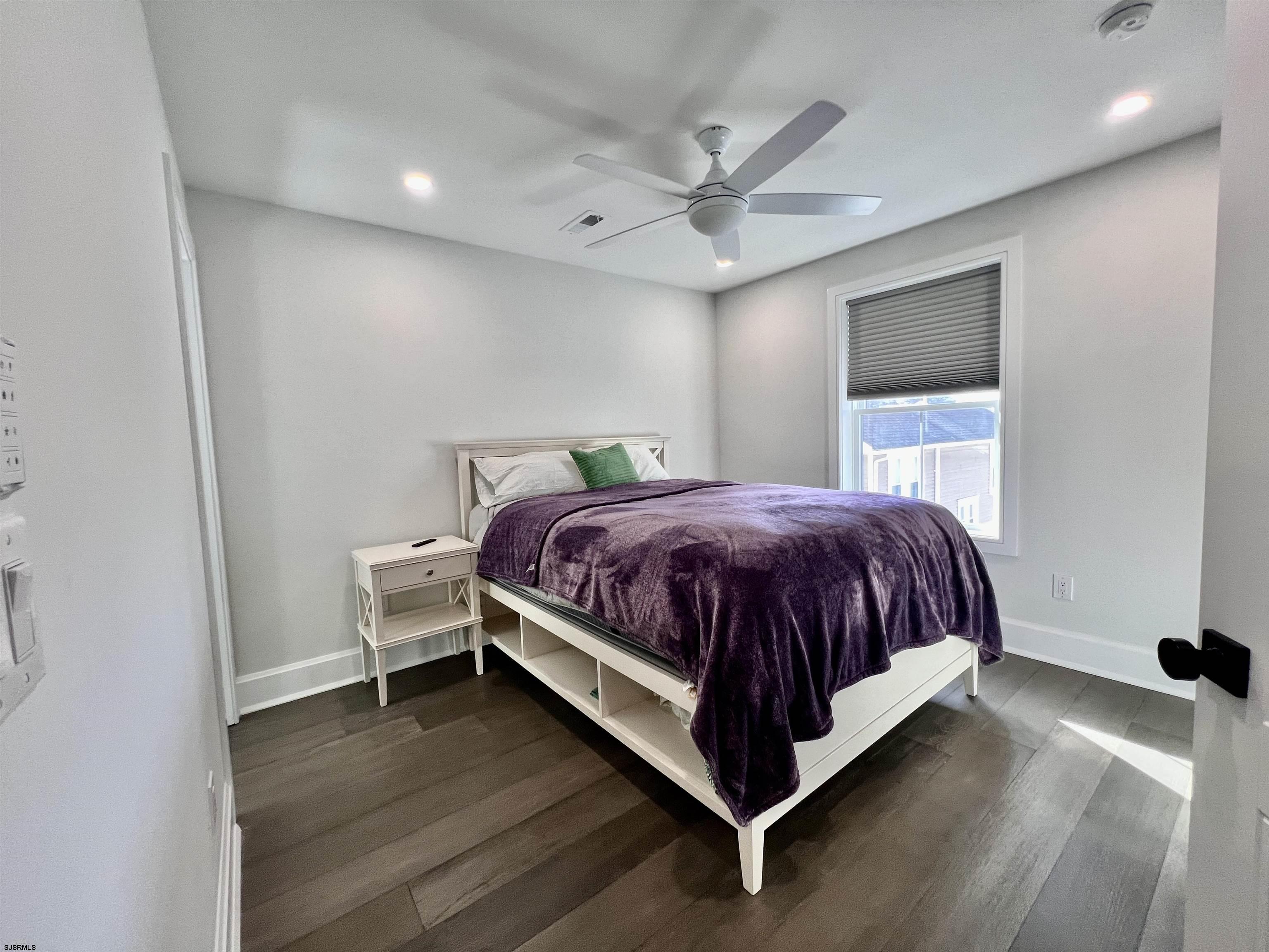 16A S Fredericksburg Ave