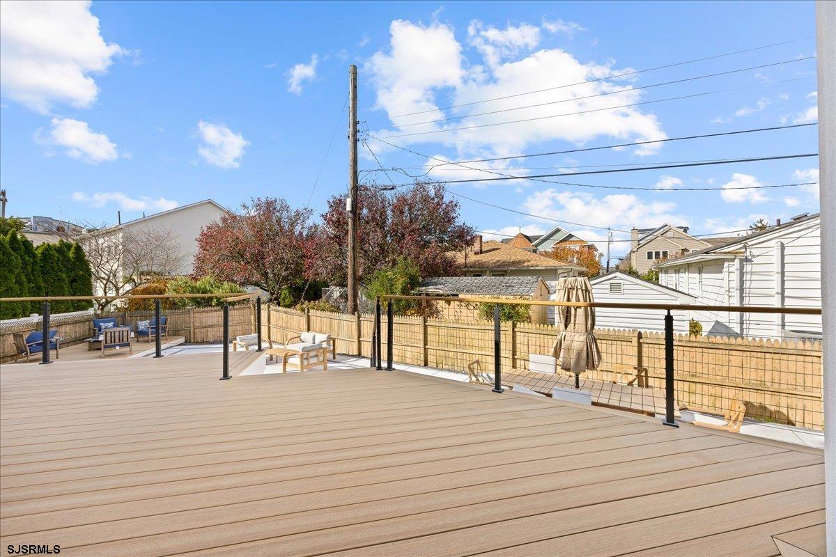 31 Seaside