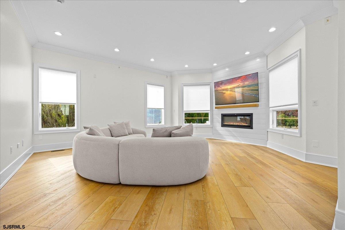 31 Seaside