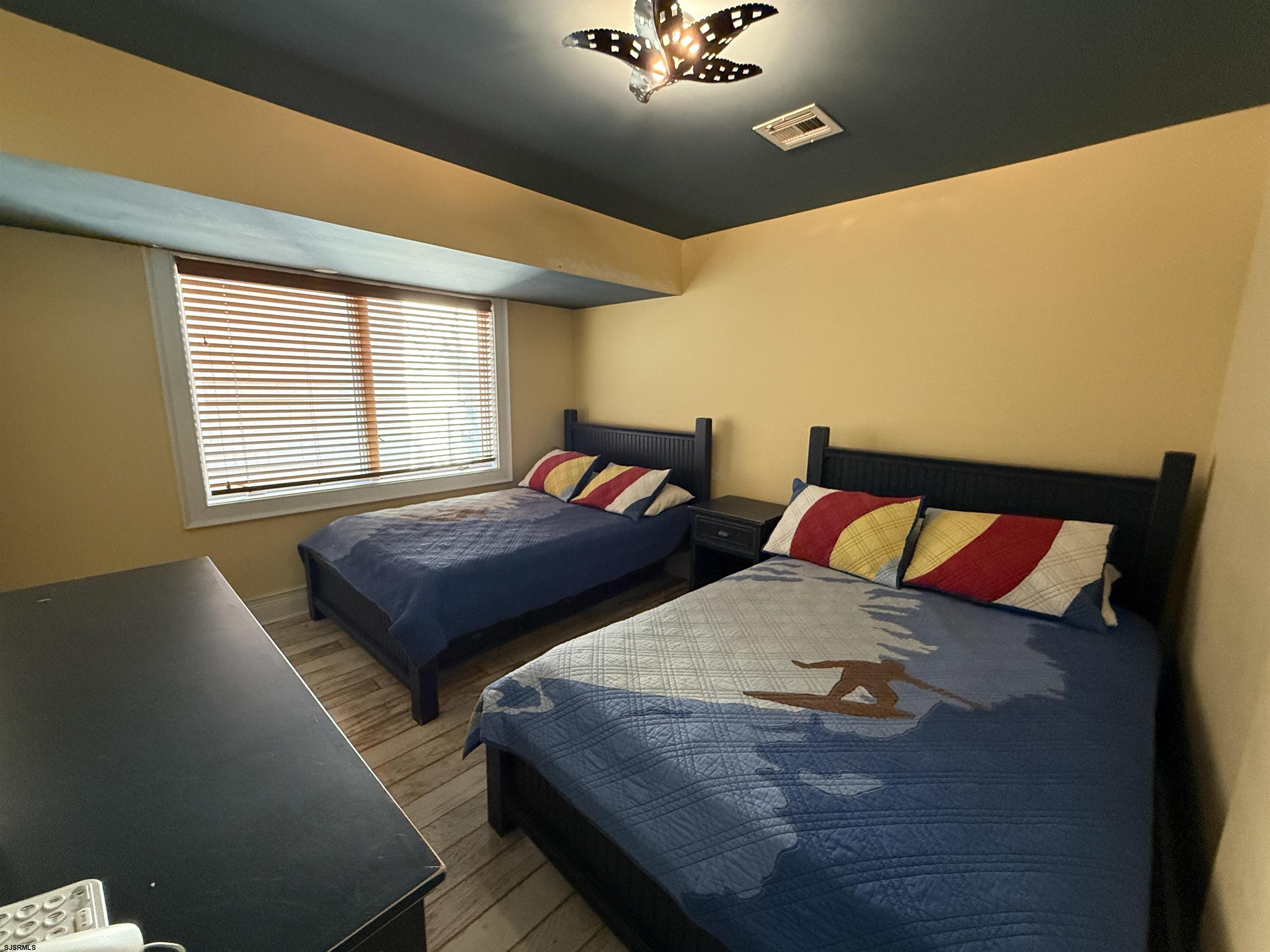 119 S Sacramento