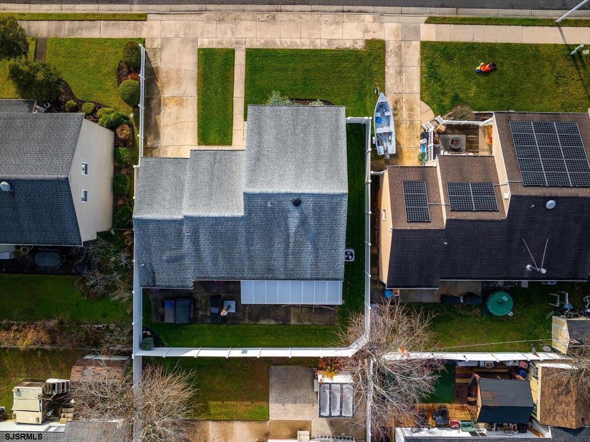809 N Derby Ave