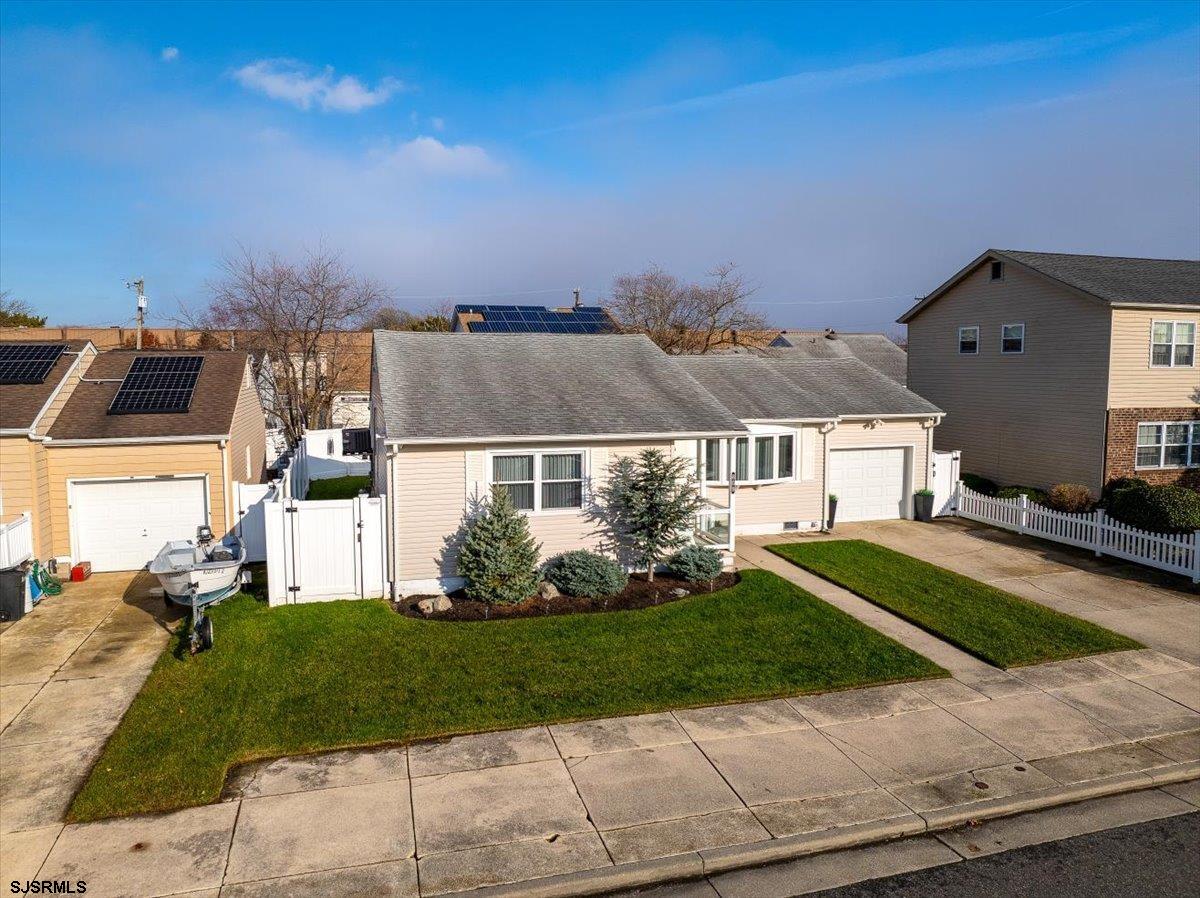 809 N Derby Ave