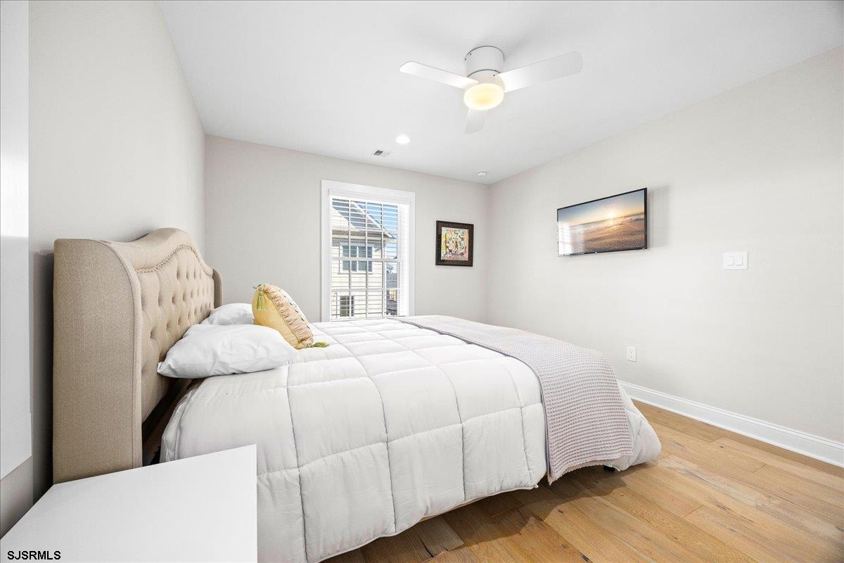 17 N Lancaster Ave