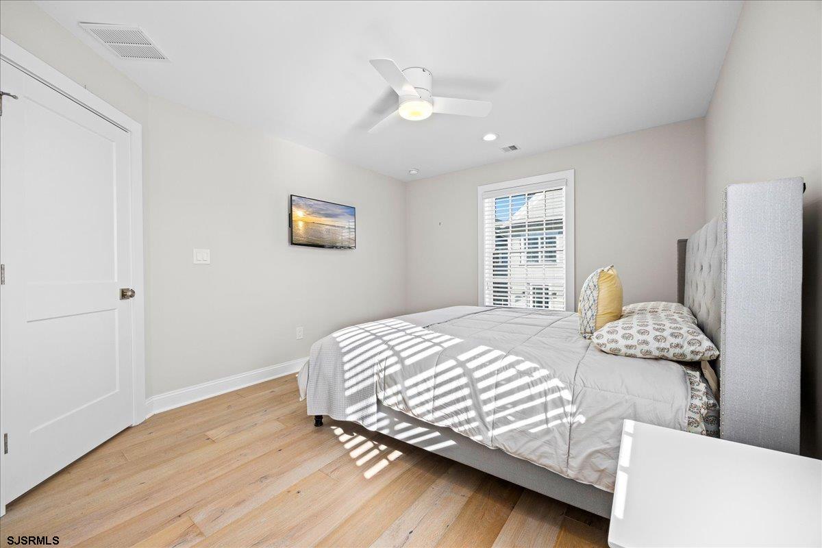 17 N Lancaster Ave