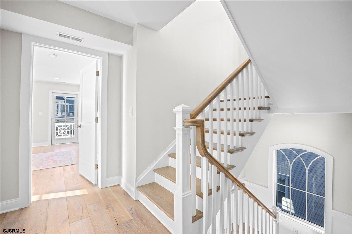17 N Lancaster Ave