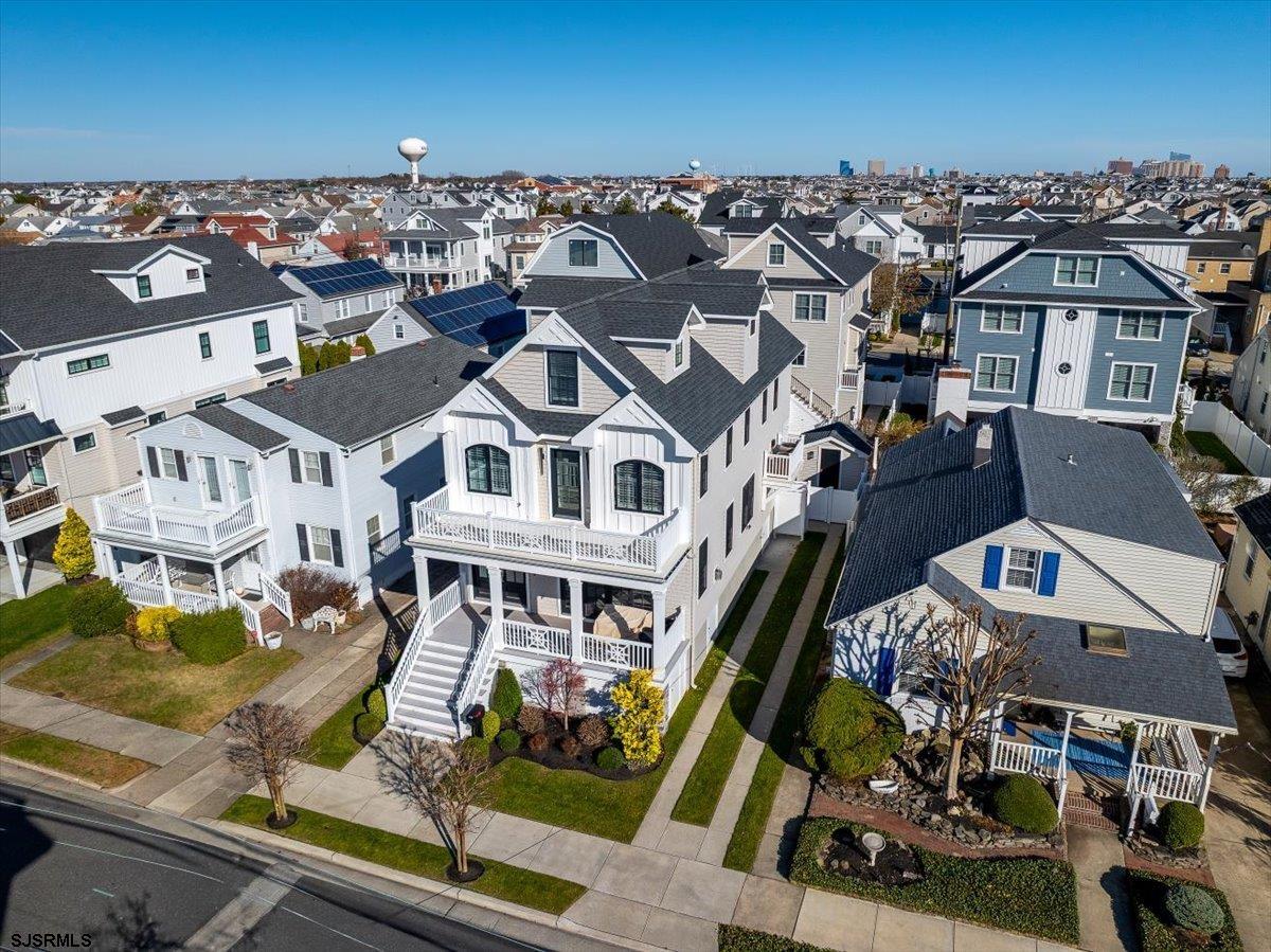 17 N Lancaster Ave