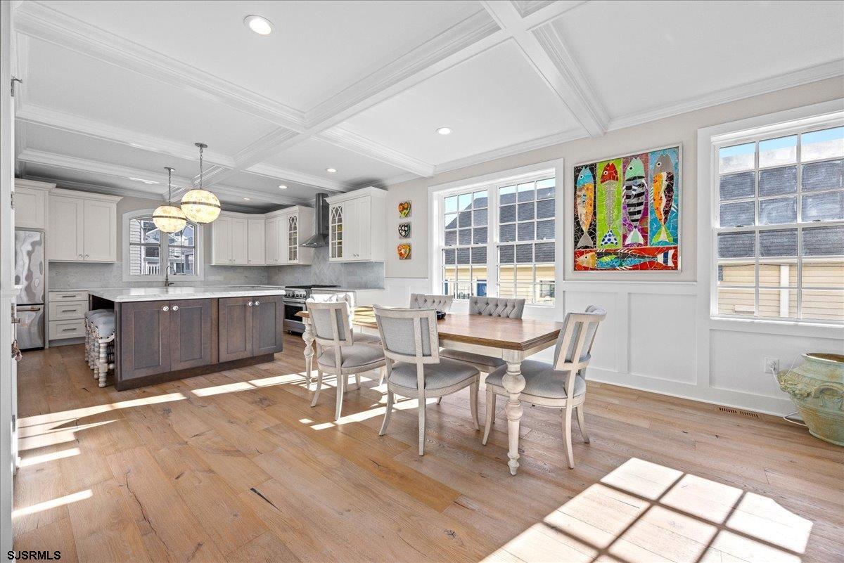 17 N Lancaster Ave