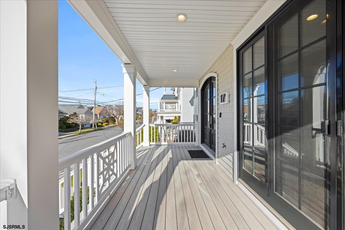 17 N Lancaster Ave