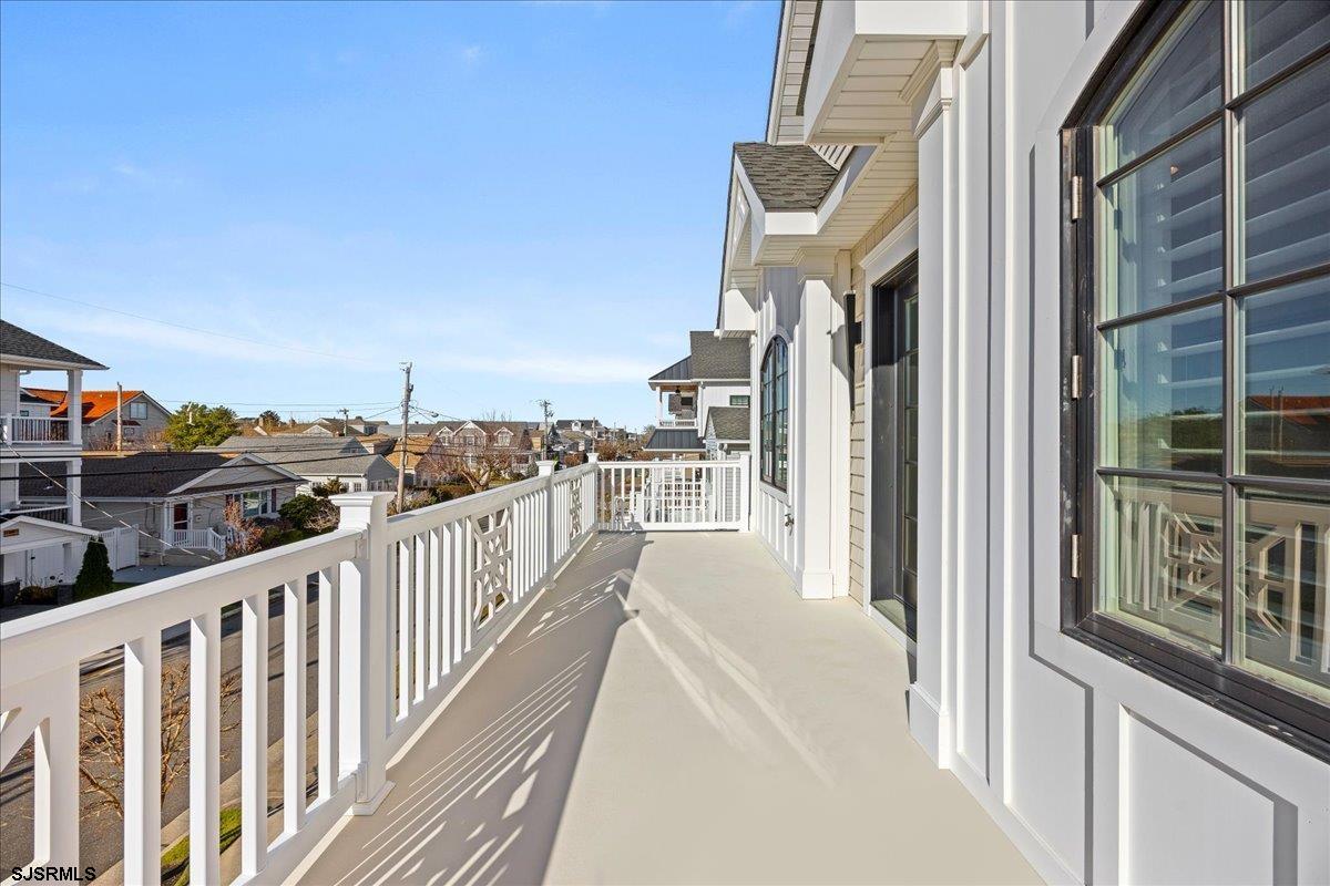 17 N Lancaster Ave