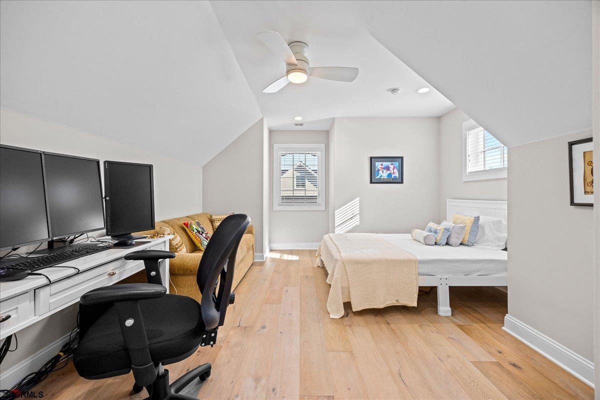 17 N Lancaster Ave