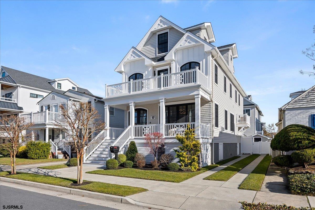 17 N Lancaster Ave