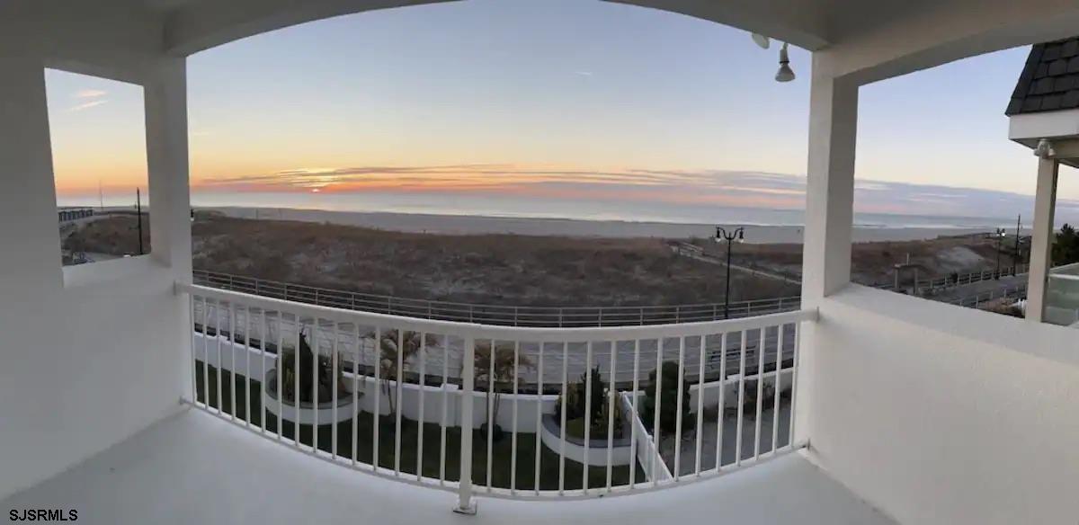 4501 Boardwalk