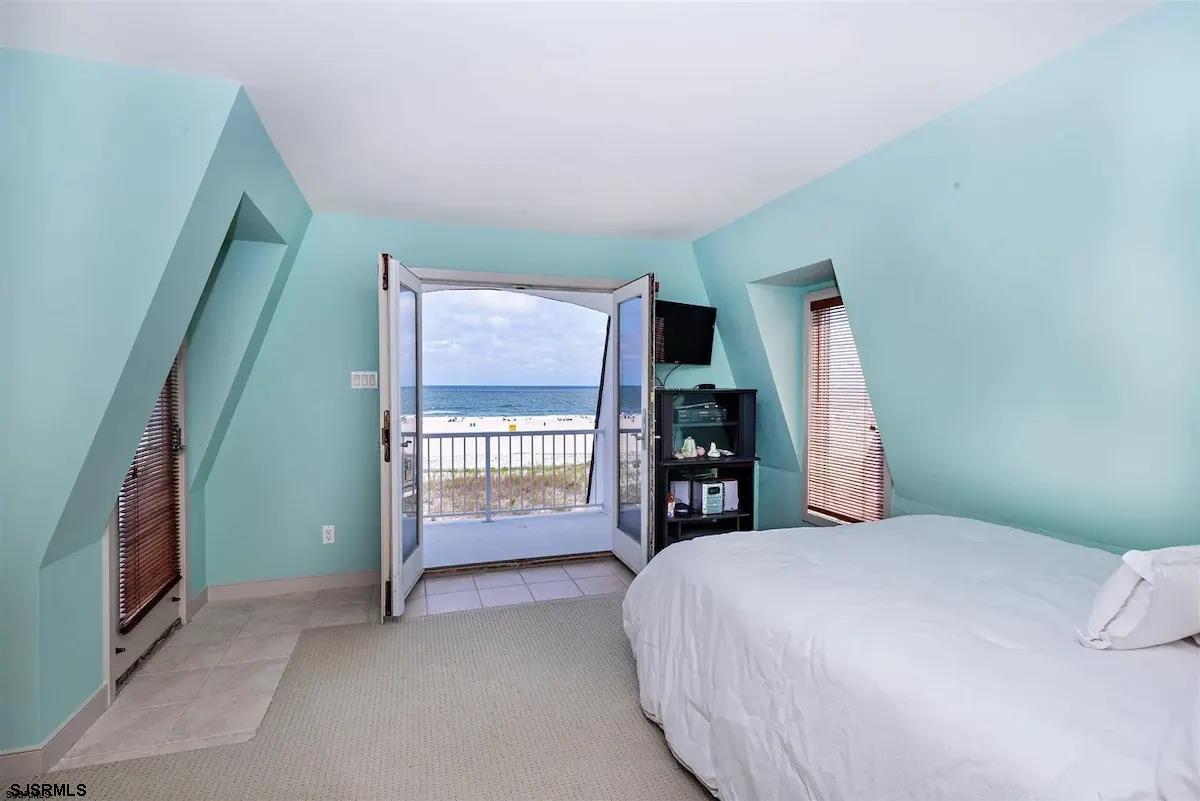 4501 Boardwalk