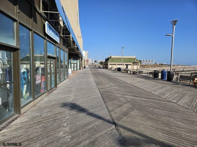 3101 Boardwalk