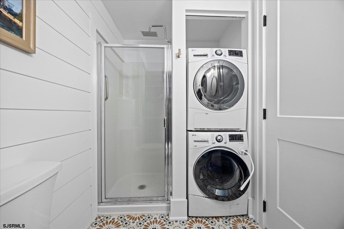 7701 Atlantic Ave Unit: 15