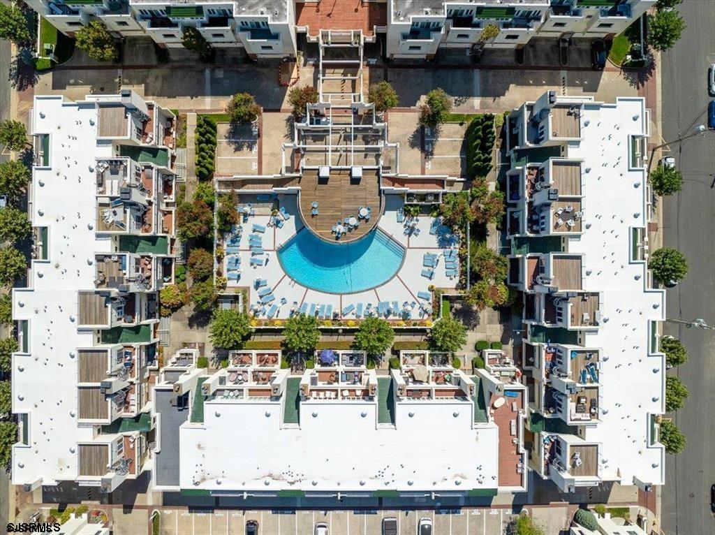 7701 Atlantic Ave Unit: 15