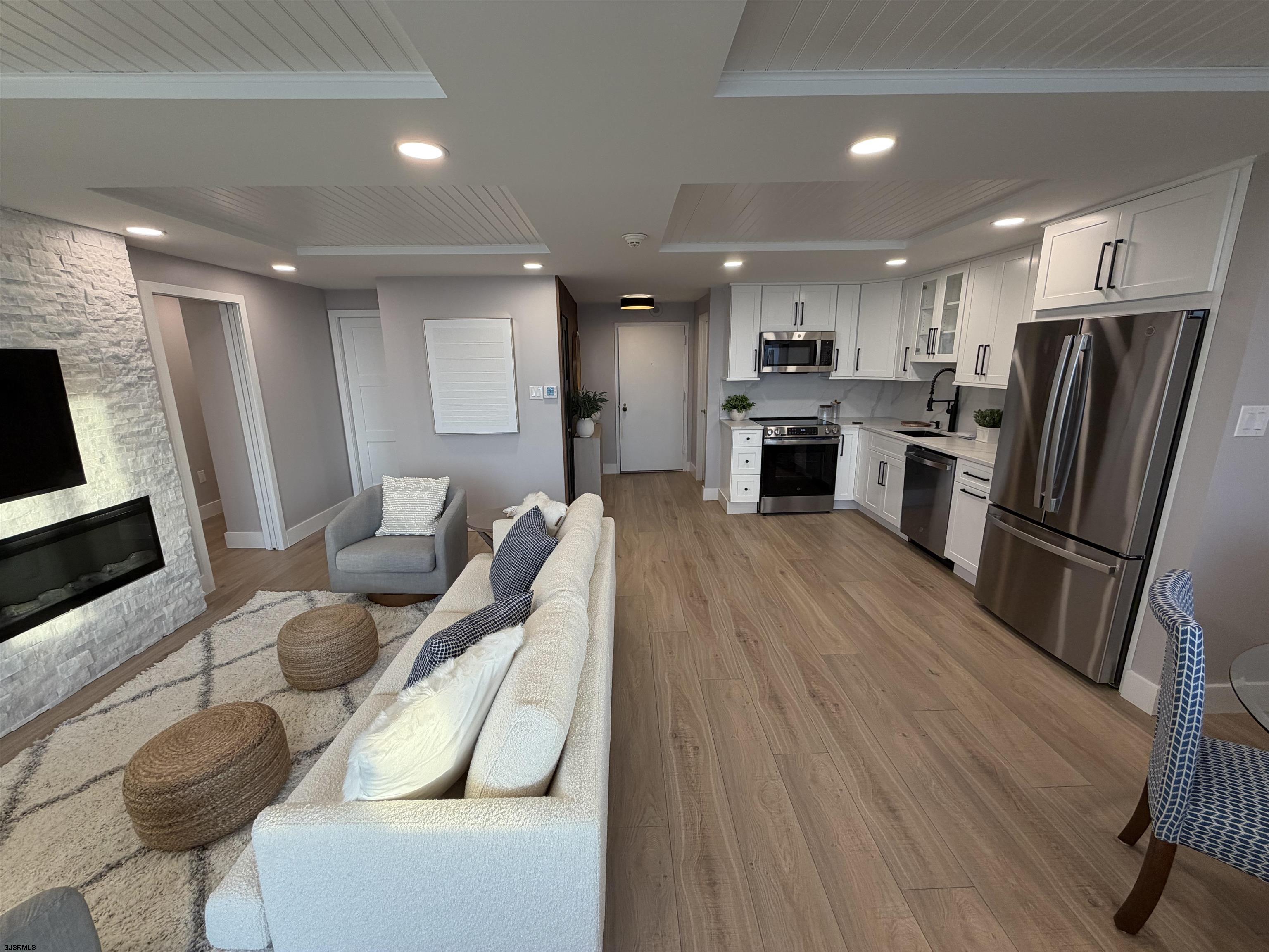 9600 Atlantic Ave Unit: 1711