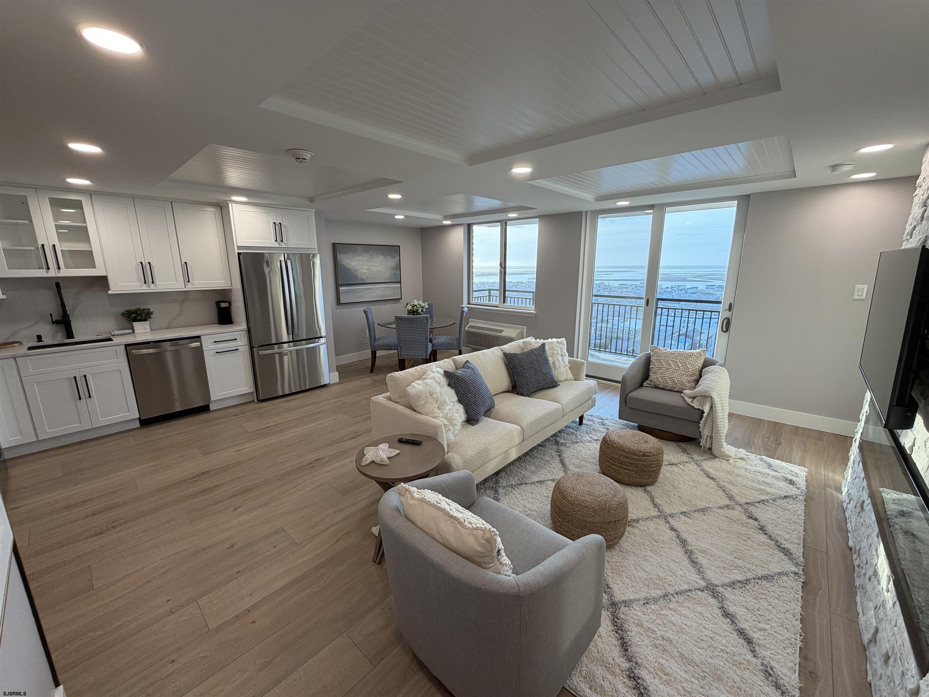9600 Atlantic Ave Unit: 1711