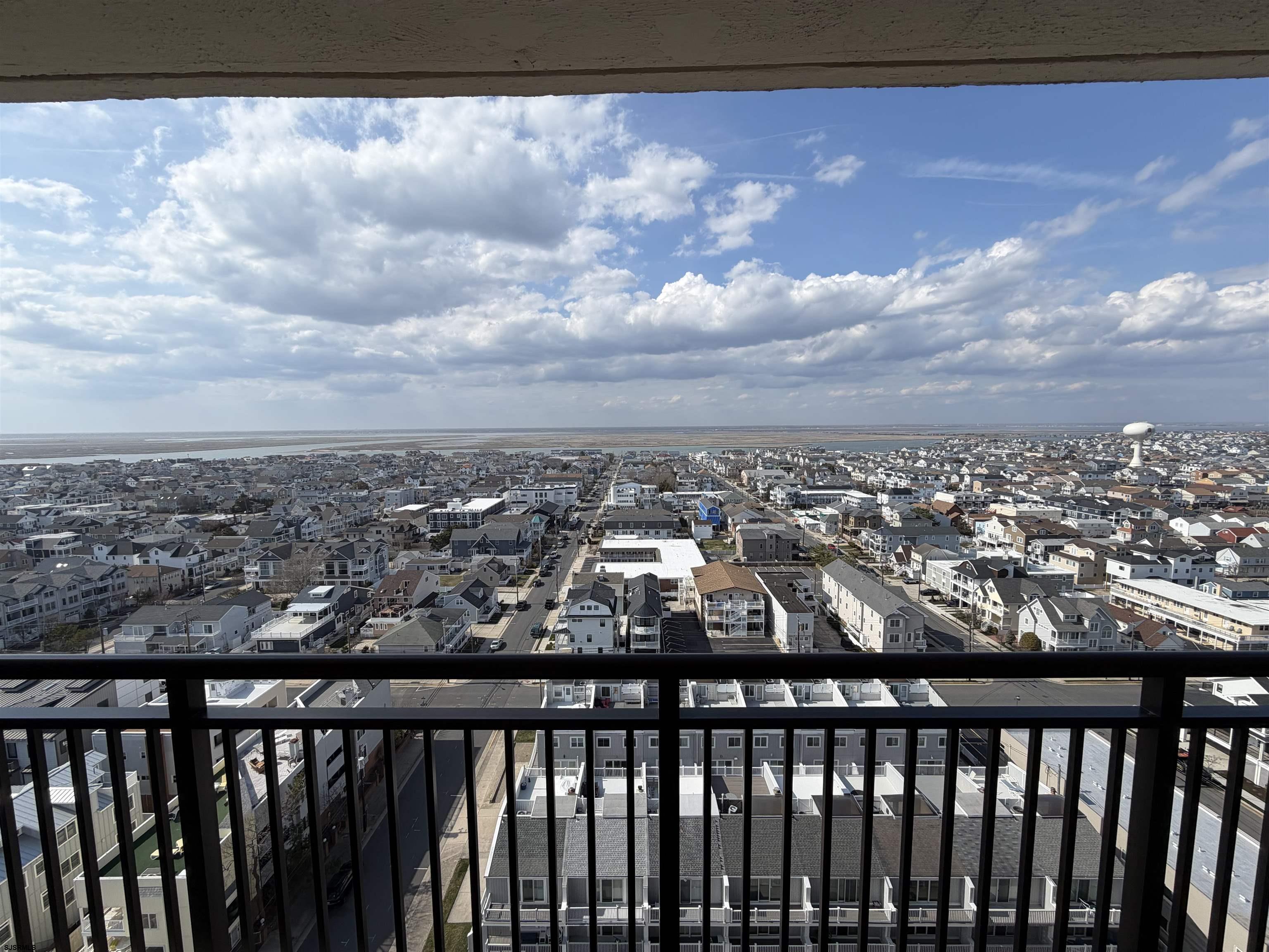 9600 Atlantic Ave Unit: 1711