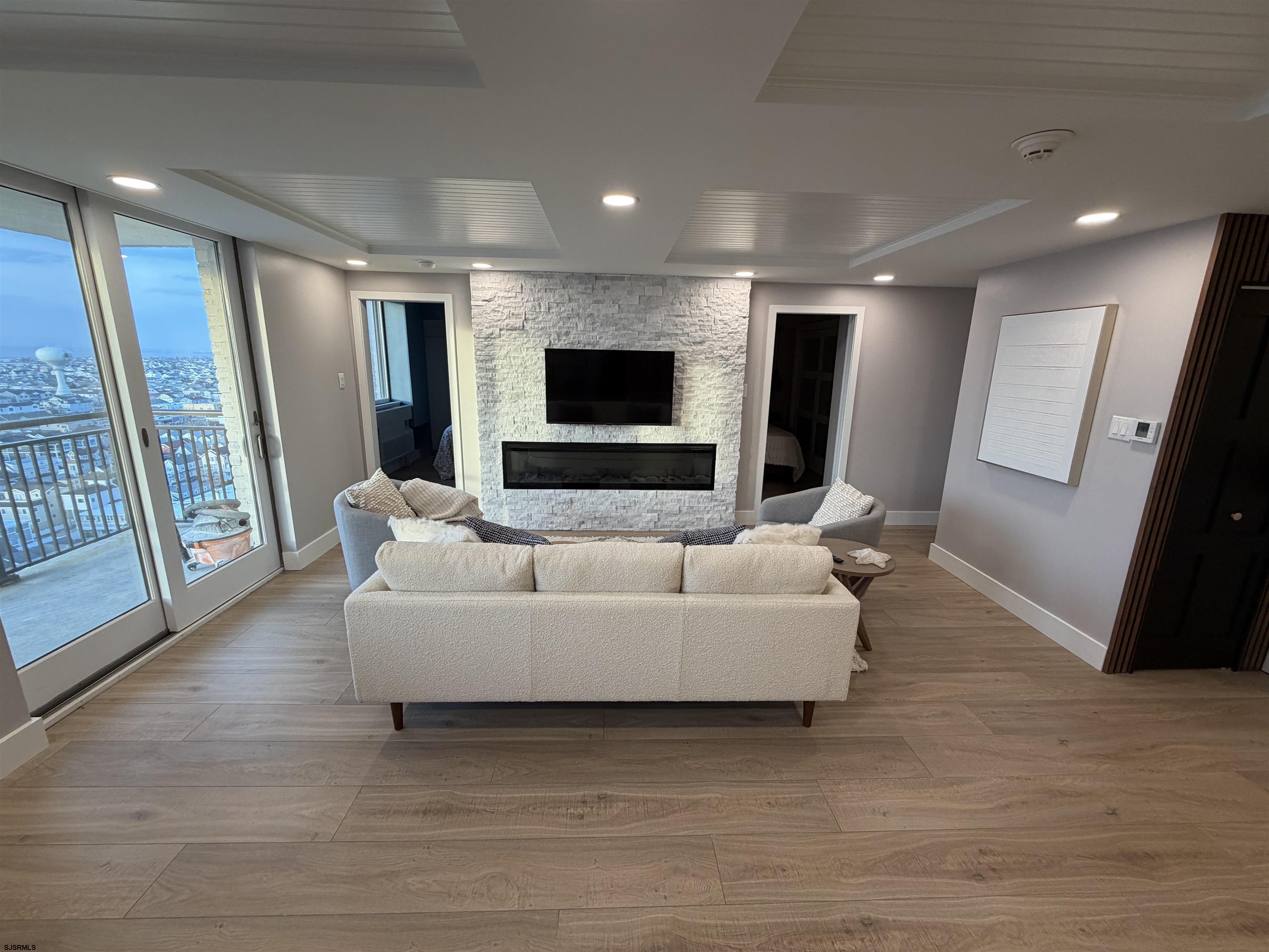 9600 Atlantic Ave Unit: 1711