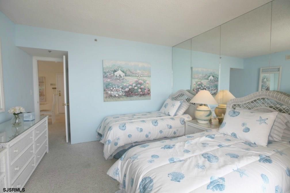 3851 Boardwalk