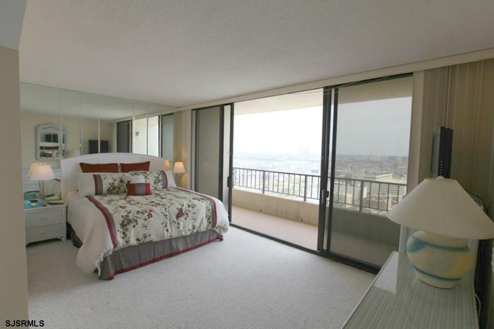 3851 Boardwalk