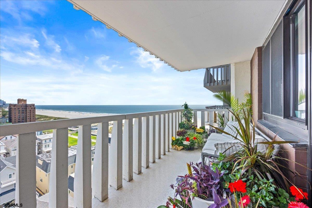 100 S Berkley Square Unit: 12F