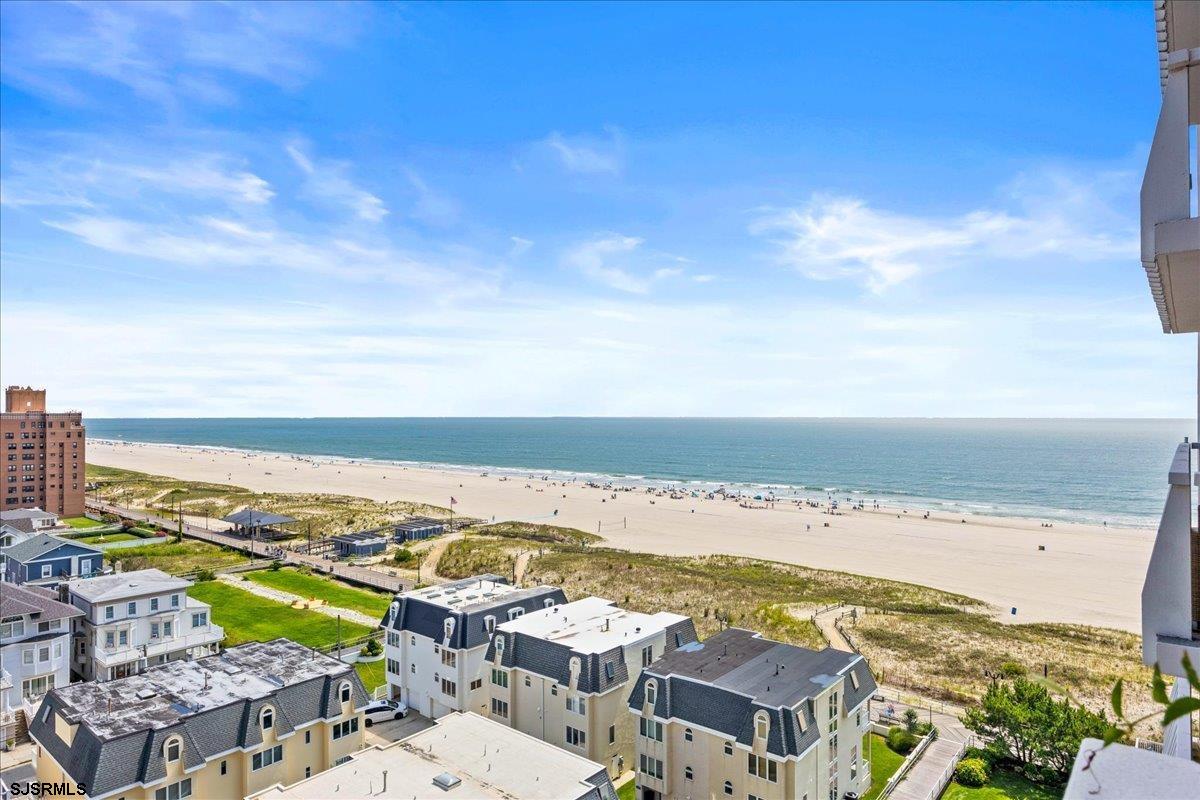 100 S Berkley Square Unit: 12F