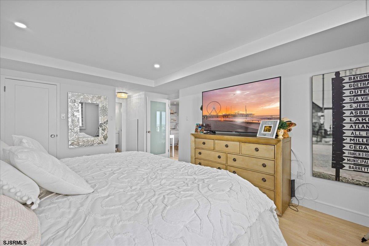 100 S Berkley Square Unit: 12F