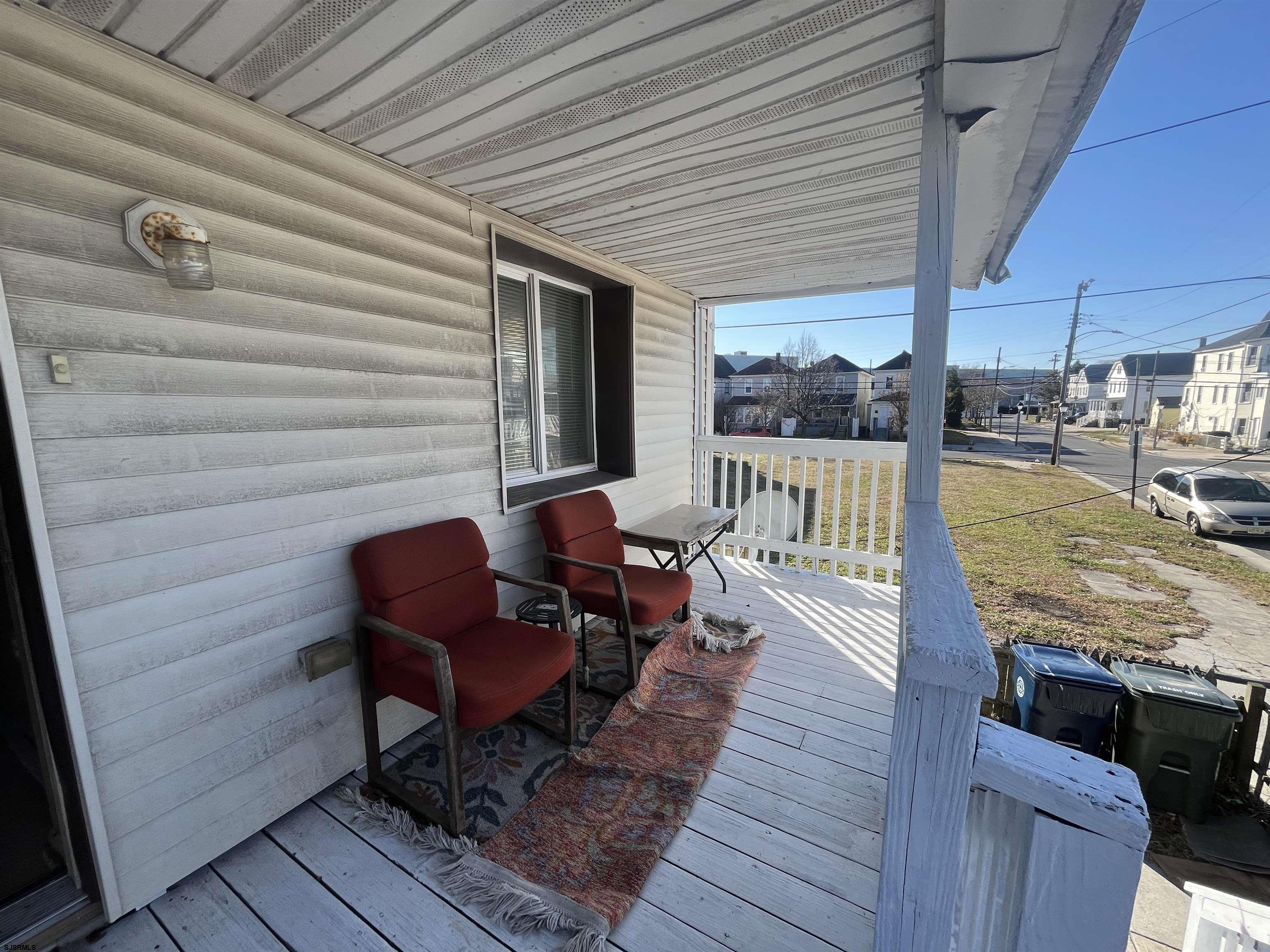 1918 Caspian Ave