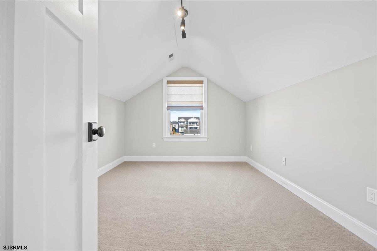 204 N Quincy Ave