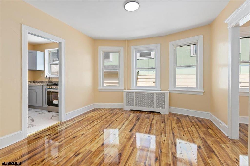 14 N Jackson Ave
