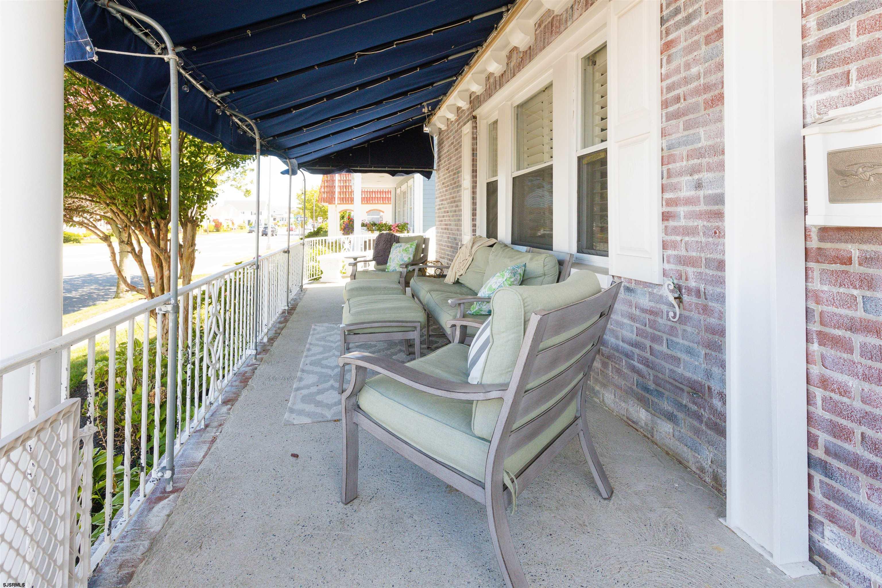 8310 Ventnor Ave