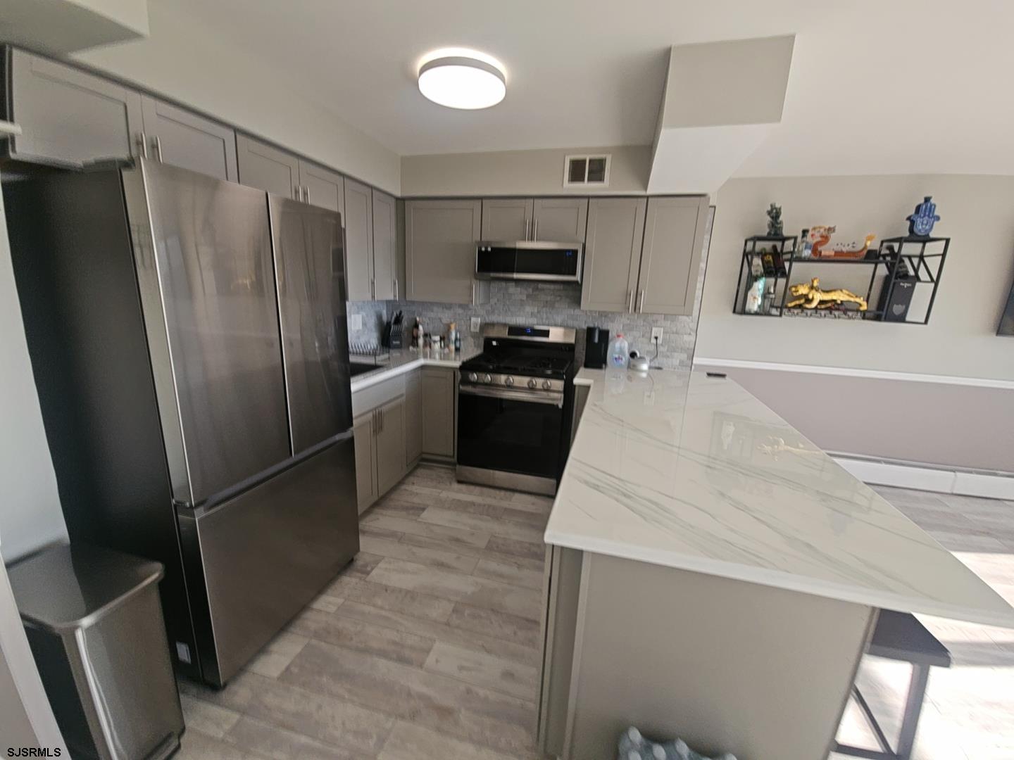 3817 Ventnor Ave Unit: 1208