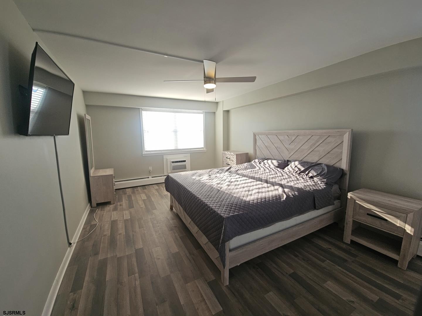 3817 Ventnor Ave Unit: 1208