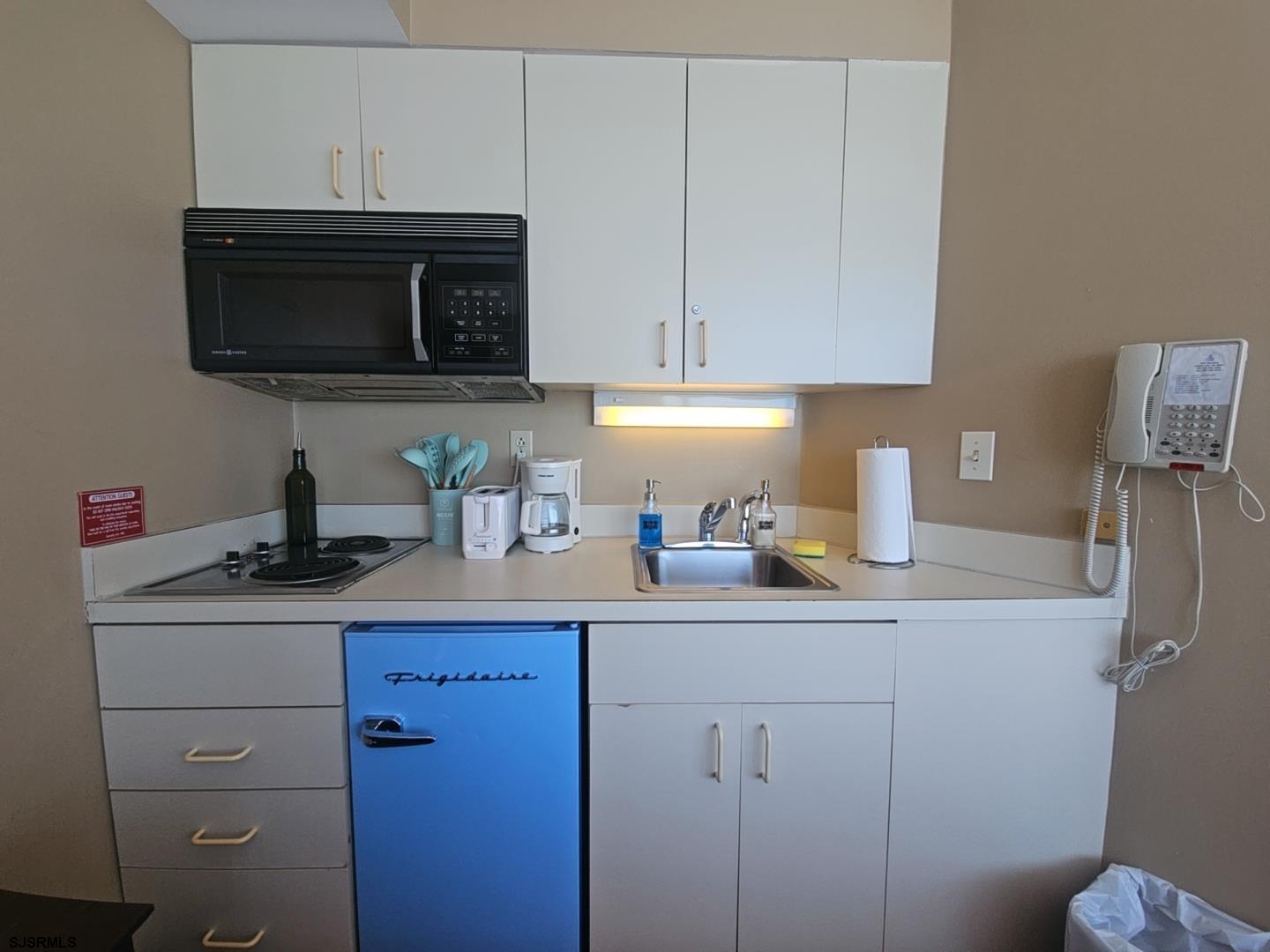 1515 Boardwalk Unit: 1907