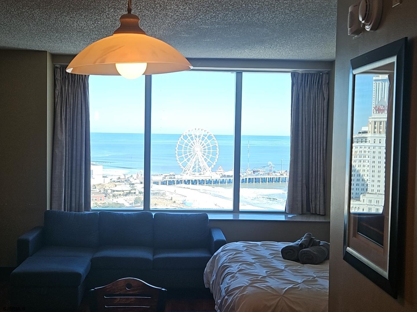 1515 Boardwalk Unit: 2102