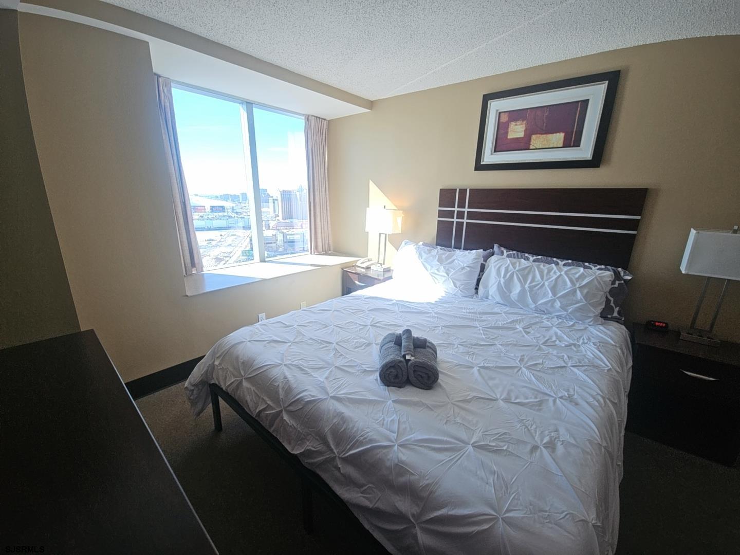 1515 Boardwalk Unit: 2709