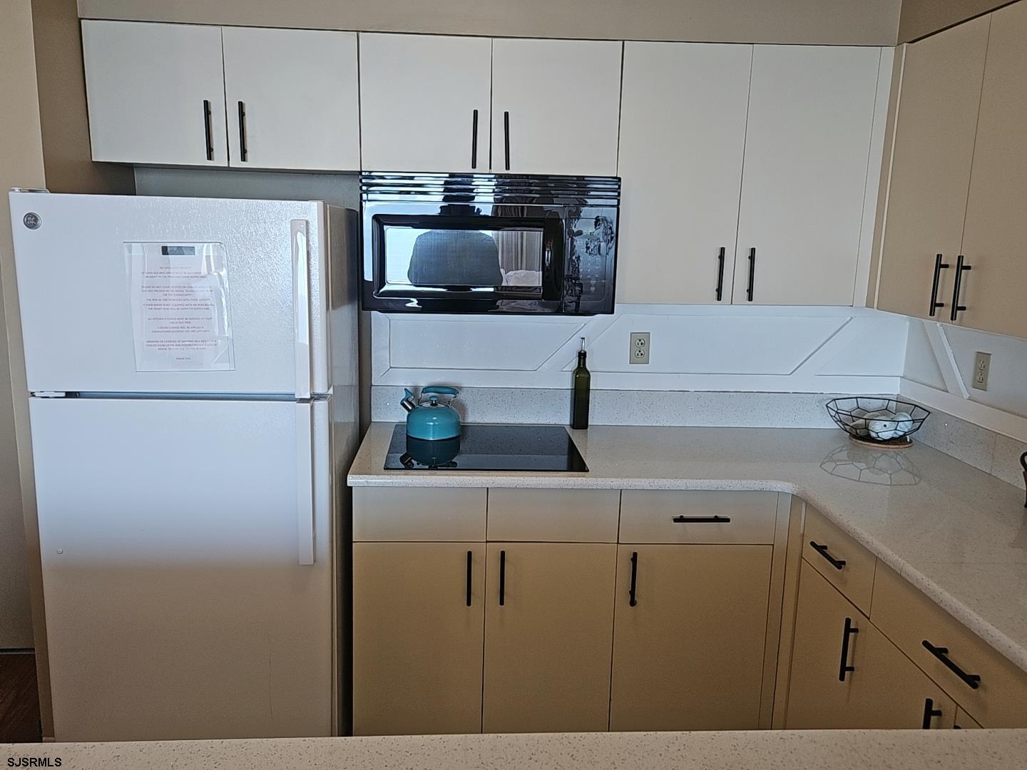 1515 Boardwalk Unit: 2709