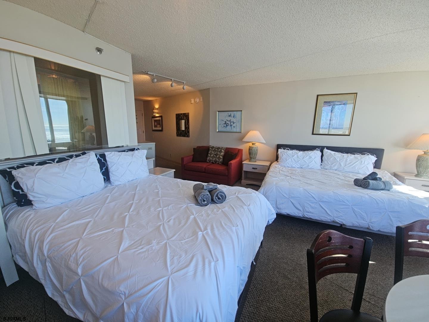 1515 Boardwalk Unit: 2910