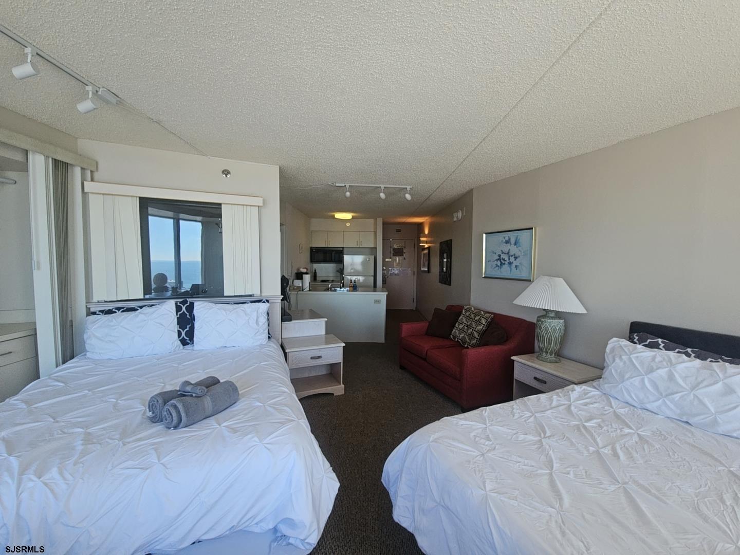 1515 Boardwalk Unit: 2910