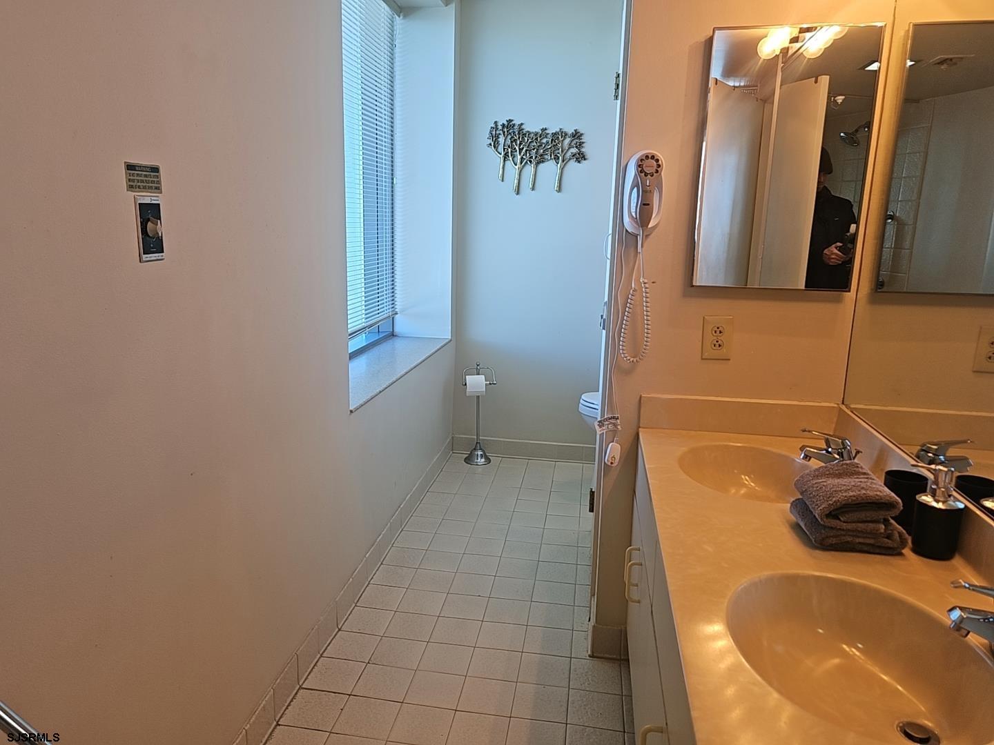 1515 Boardwalk Unit: 2910