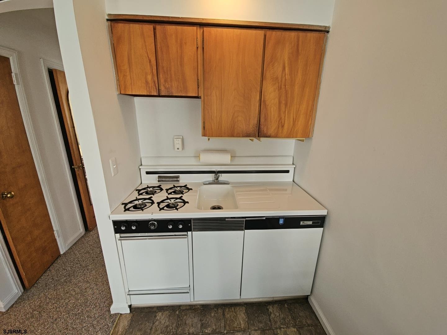 132 S Providence Ave Unit: 220