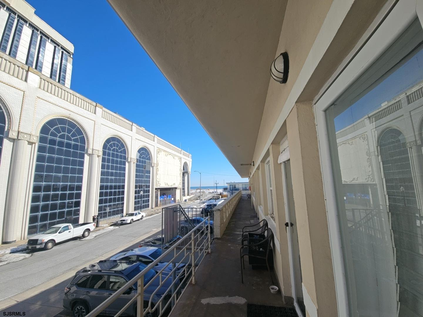 132 S Providence Ave Unit: 220