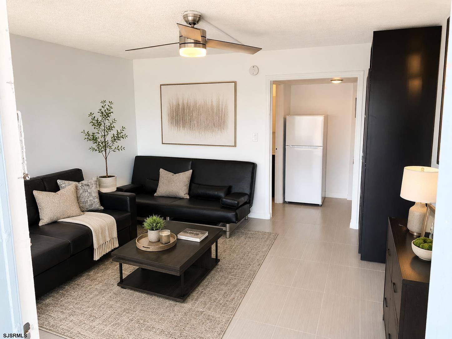 3501 Boardwalk Unit: B210