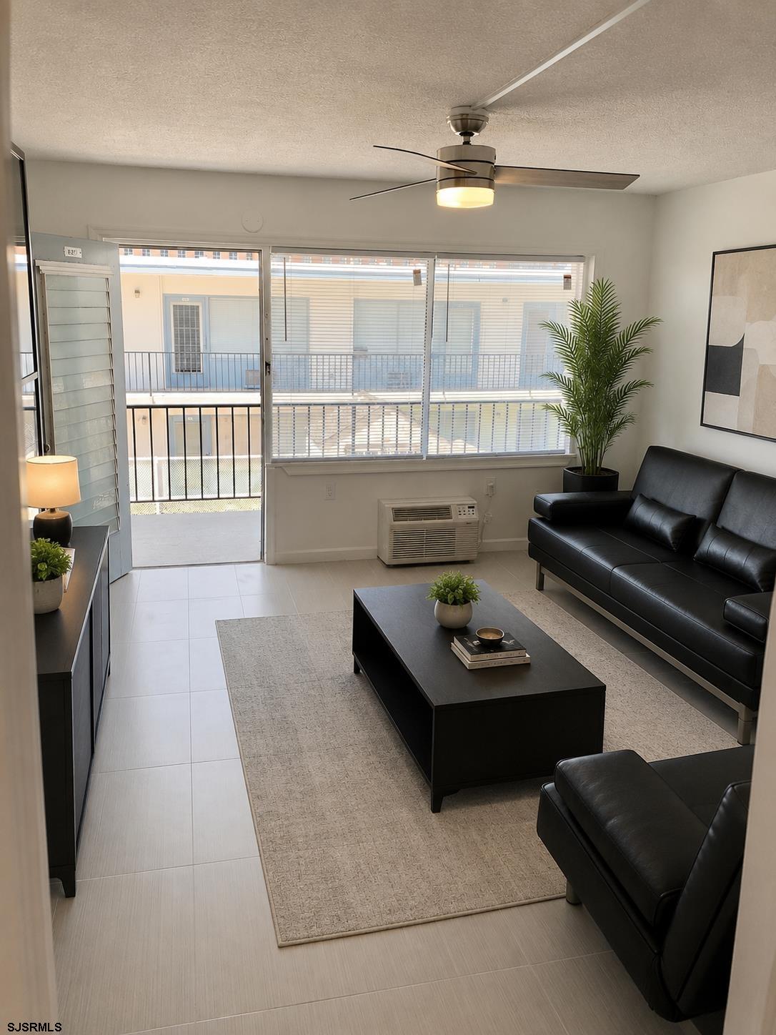 3501 Boardwalk Unit: B210