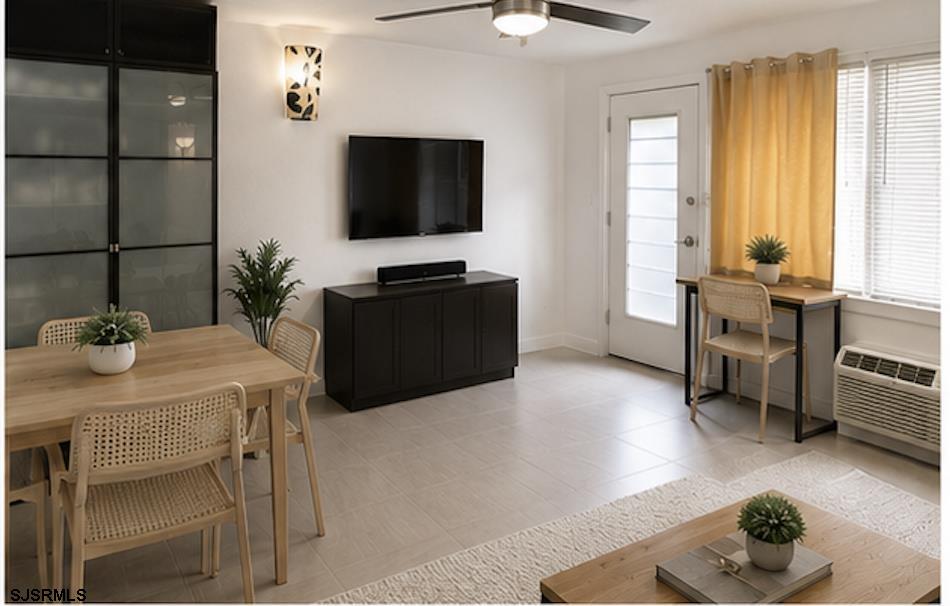3501 Boardwalk Unit: B210