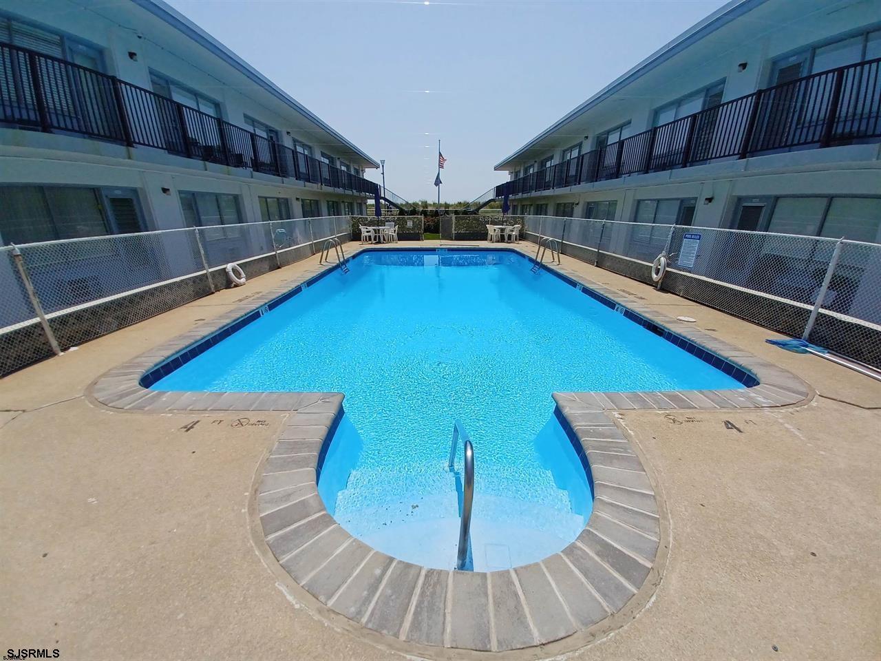 3501 Boardwalk Unit: C215
